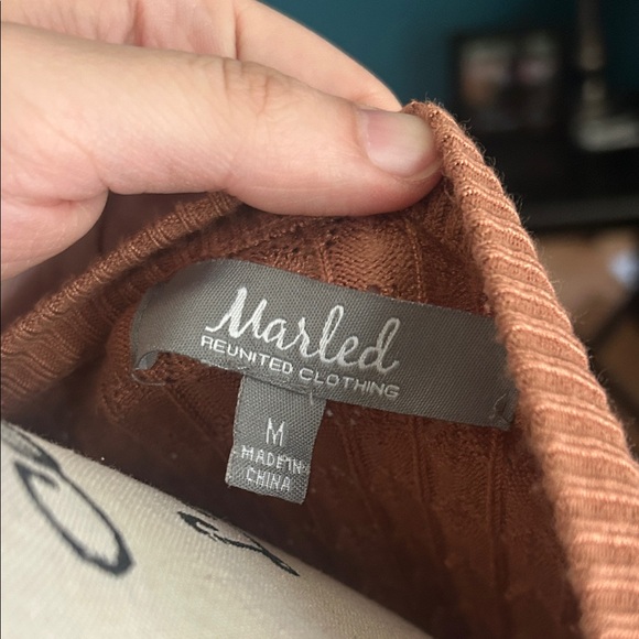 Textured Rust Sweater - Picture 2 of 7